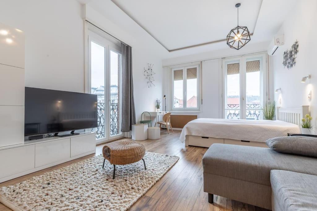 Midtown Gleaming Apartment Budapest Extérieur photo