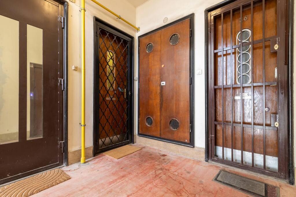 Midtown Gleaming Apartment Budapest Extérieur photo